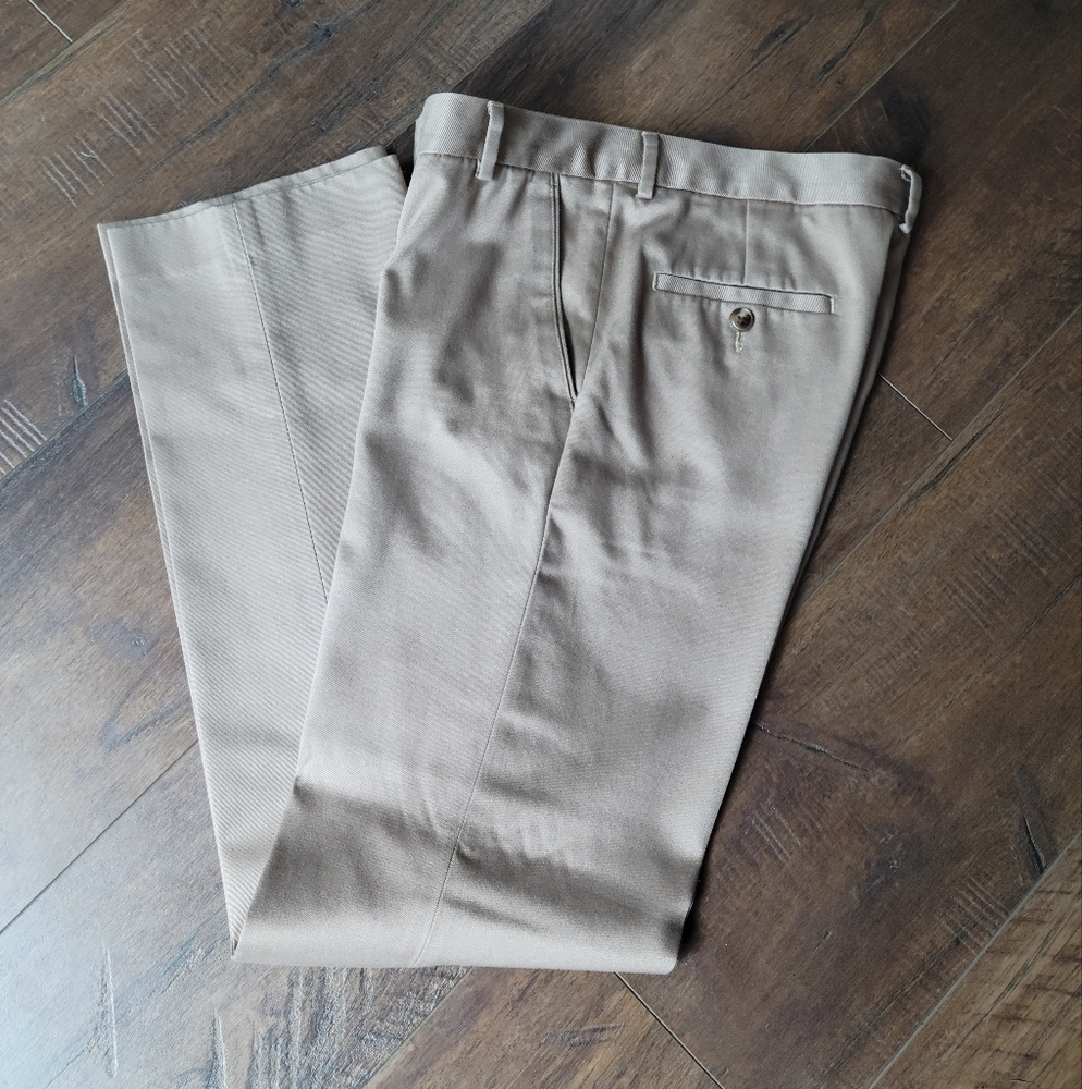 Boys slacks size 16 class club